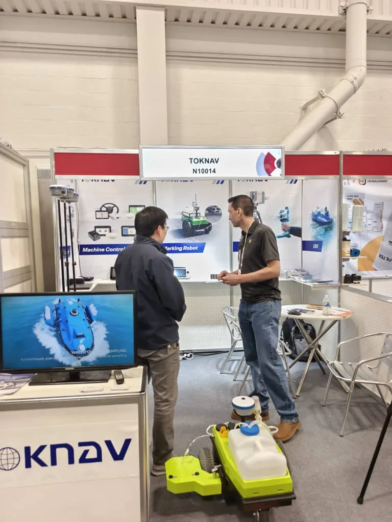 Product demonstration at a Las Vegas exhibition booth